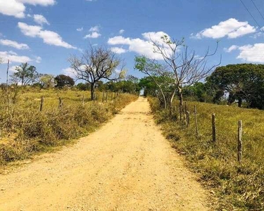 Chácaras de 20.000 (2 hectares) em Cordisburgo - R$ 17.950,00