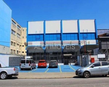 Imóvel possui área útil interna de 4.683 m² (fora as vagas de garagem e pátio de manobras