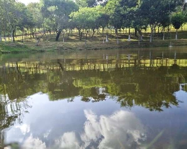 Terreno a venda com vista para o lago