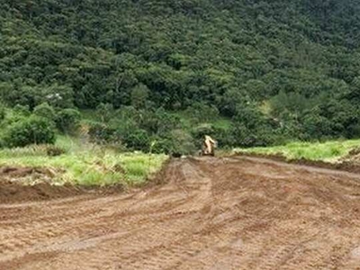 Terreno para moradia à venda