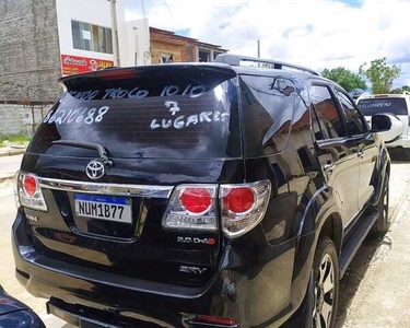 Toyota Sw4 2010 Galpão / depósito com aluguel por R$115.000 /mês