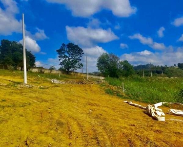 Vendo Terreno Próximo ao Centro e ao Comércio, Fácil Acesso à Rodovia!