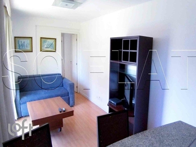 Apartamento à venda em Copacabana com 42 m², 1 quarto, 1 suíte, 1 vaga