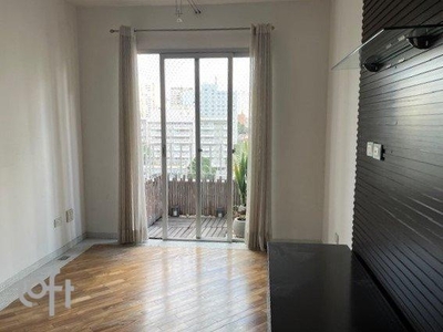 Apartamento à venda em Vila Romana com 70 m², 2 quartos, 1 vaga