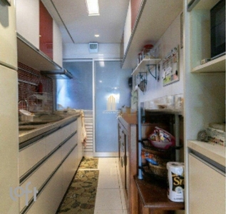 Apartamento à venda em Vila Romana com 85 m², 3 quartos, 1 suíte, 2 vagas