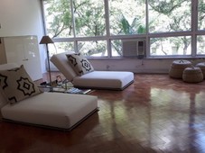 Apartamento no quadrilátero do charme em Ipanema!