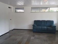 Apartamento reformado na Dionísio Torres