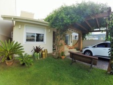 Casa à venda no bairro Areias de Palhocinha em Garopaba