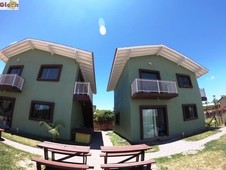 Casa à venda ou aluguel por temporada no bairro Praia da Ferrugem em Garopaba