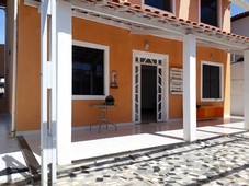 Casa excelente na orla de Aracaju com piscina