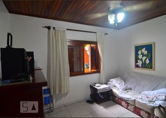 CASA com 1 dormitório e 1 garagem