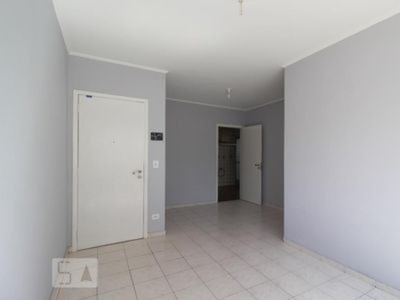 Apartamento à venda por R$ 1.200.000