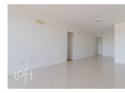 Apto Barra Da Tijuca | 4 Quartos | 160 M² | Cond: R$1920.0 | 2 Vagas