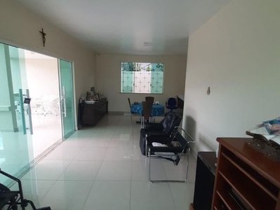 Casa em condomínio à venda no bairro Adrianópolis em Manaus