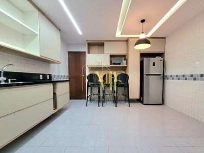 Apartamento em Várzea, Teresópolis/RJ de 168m² 3 quartos à venda por R$ 999.000,00