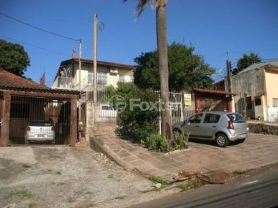 Casa com 3 quartos à venda na avenida paulo pontes, cavalhada, porto alegre, 310 m2 por r$ 490.000