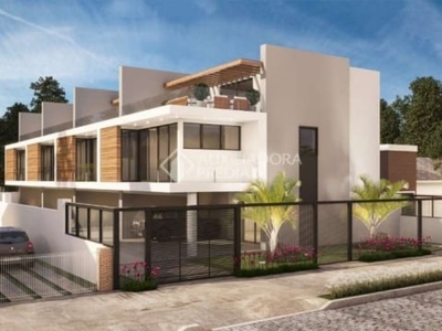 Casa com 3 quartos à venda na avenida pereira passos, 695, vila assunção, porto alegre, 268 m2 por r$ 1.980.000