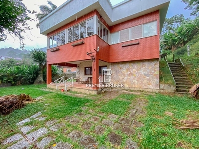 Casa em Araras, Teresópolis/RJ de 180m² 3 quartos à venda por R$ 629.000,00