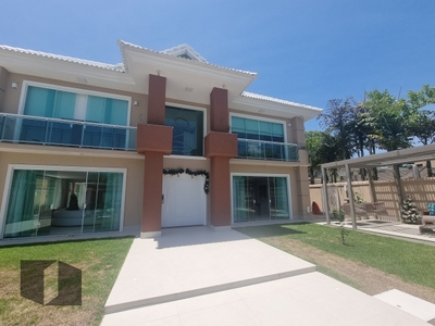 Casa em Barra da Tijuca, Rio de Janeiro/RJ de 951m² 5 quartos à venda por R$ 7.899.000,00