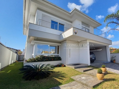 Casa em Carianos, Florianópolis/SC de 270m² 3 quartos à venda por R$ 1.959.000,00