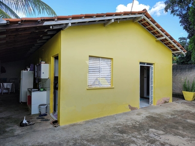 Casa em Equatorial, Boa Vista/RR de 116m² 3 quartos à venda por R$ 157.000,00