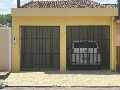 Casa em Gruta de Lourdes, Maceió/AL de 100m² 3 quartos à venda por R$ 319.000,00