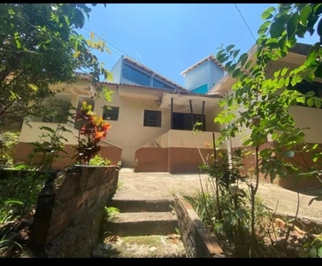 Casa em Miramar (Barreiro), Belo Horizonte/MG de 360m² 2 quartos à venda por R$ 494.000,00
