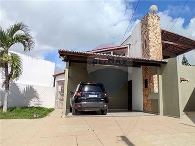 Casa em Nova Parnamirim, Parnamirim/RN de 274m² 4 quartos à venda por R$ 394.000,00