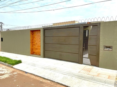 Casa em Residencial Ana Maria do Couto, Campo Grande/MS de 120m² 3 quartos à venda por R$ 414.000,00