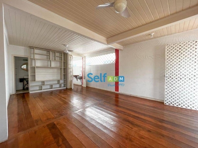 Casa em São Francisco, Niterói/RJ de 200m² 3 quartos para locação R$ 4.500,00/mes
