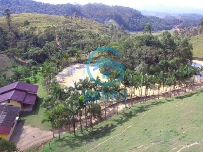 Sítio com cachoeira e terreno de 120.000m² ( 12 hectares ) à venda em canelinha/sc