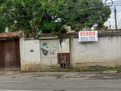 Terreno com rgi (540m²) - 18 metros de frente por 30 metros de profundidade.