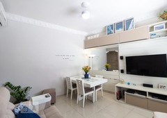 APARTAMENTO no 4º andar com 2 dormitórios