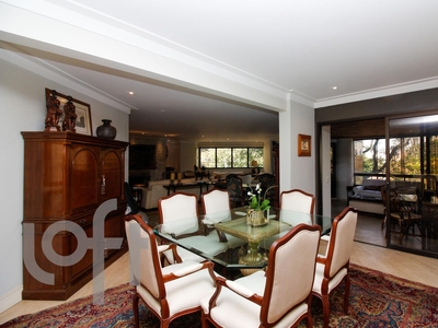 Apartamento à venda em Vila Madalena com 300 m², 3 quartos, 2 suítes, 2 vagas
