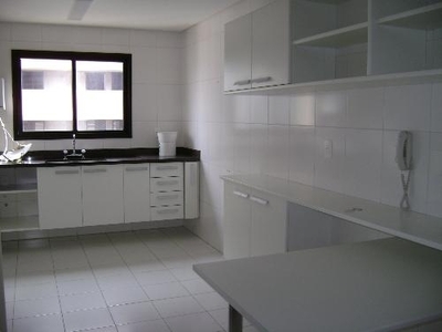 Apartamento em Alphaville, Santana de Parnaíba/SP de 177m² 4 quartos à venda por R$ 1.249.000,00