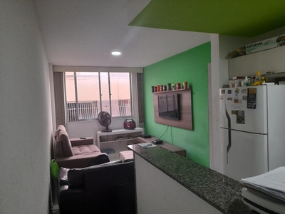 Apartamento em Venda da Cruz, São Gonçalo/RJ de 60m² 2 quartos à venda por R$ 199.000,00