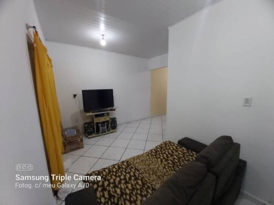 Casa em Castolira, Pindamonhangaba/SP de 70m² 2 quartos à venda por R$ 149.000,00