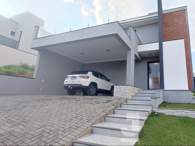 Casa em Centro, Valinhos/SP de 187m² 3 quartos à venda por R$ 1.229.000,00