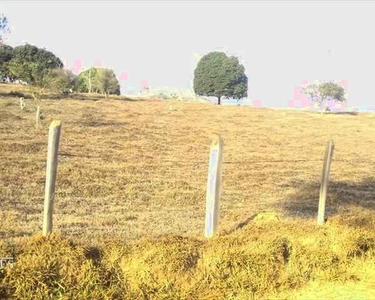 Terreno a Venda no bairro Salto do Meio em Extrema - MG