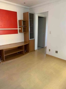 Apartamento com 2 quartos para alugar no bairro Planalto, 65m²