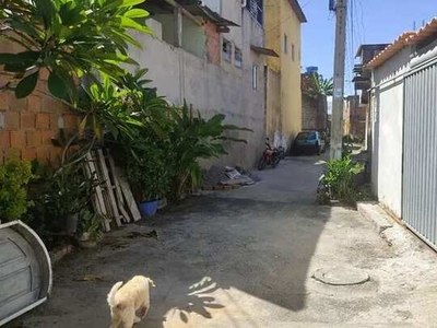 Casa 1° Andar com 2/4 no alto do coqueirinho em Itapuã próximo a Tenda