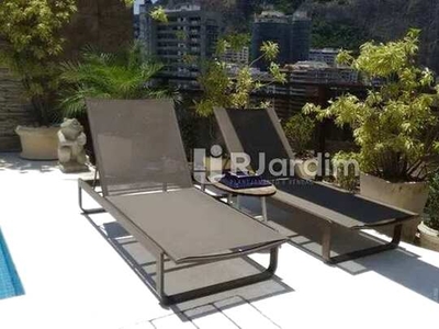 Cobertura para alugar com 4 quartos, 4 suítes, 4 vagas, 445 m² - Lagoa - Rio de Janeiro/RJ