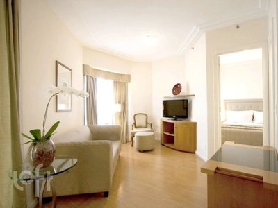 Apartamento à venda em Itaim Bibi com 52 m², 2 quartos, 1 suíte, 1 vaga