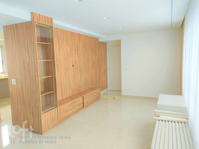 Apartamento à venda em Savassi com 99 m², 3 quartos, 1 suíte, 2 vagas