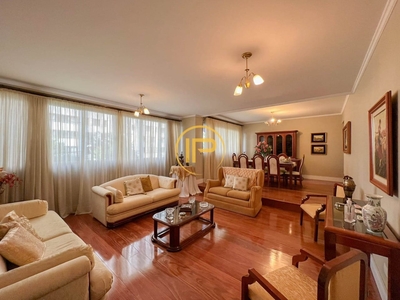 Apartamento em Batel, Curitiba/PR de 172m² 4 quartos à venda por R$ 1.199.000,00