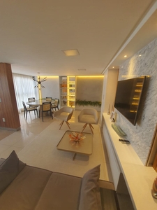 Apartamento em Candelária, Natal/RN de 142m² 4 quartos à venda por R$ 679.000,00