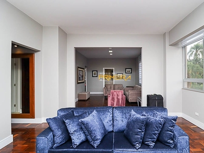 Apartamento em Centro, Curitiba/PR de 165m² 3 quartos à venda por R$ 616.000,00