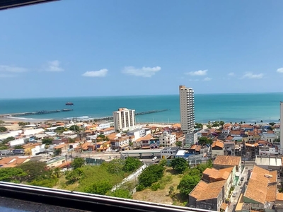 Apartamento em Praia de Iracema, Fortaleza/CE de 67m² 3 quartos à venda por R$ 394.000,00