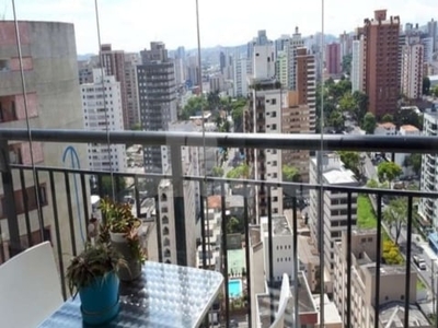 Apartamento mobiliado 116m² de área útil na Vila Bastos para venda em Santo André/SP.