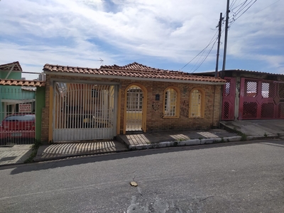 Casa em Água Fria, São Paulo/SP de 210m² 4 quartos à venda por R$ 690.500,00